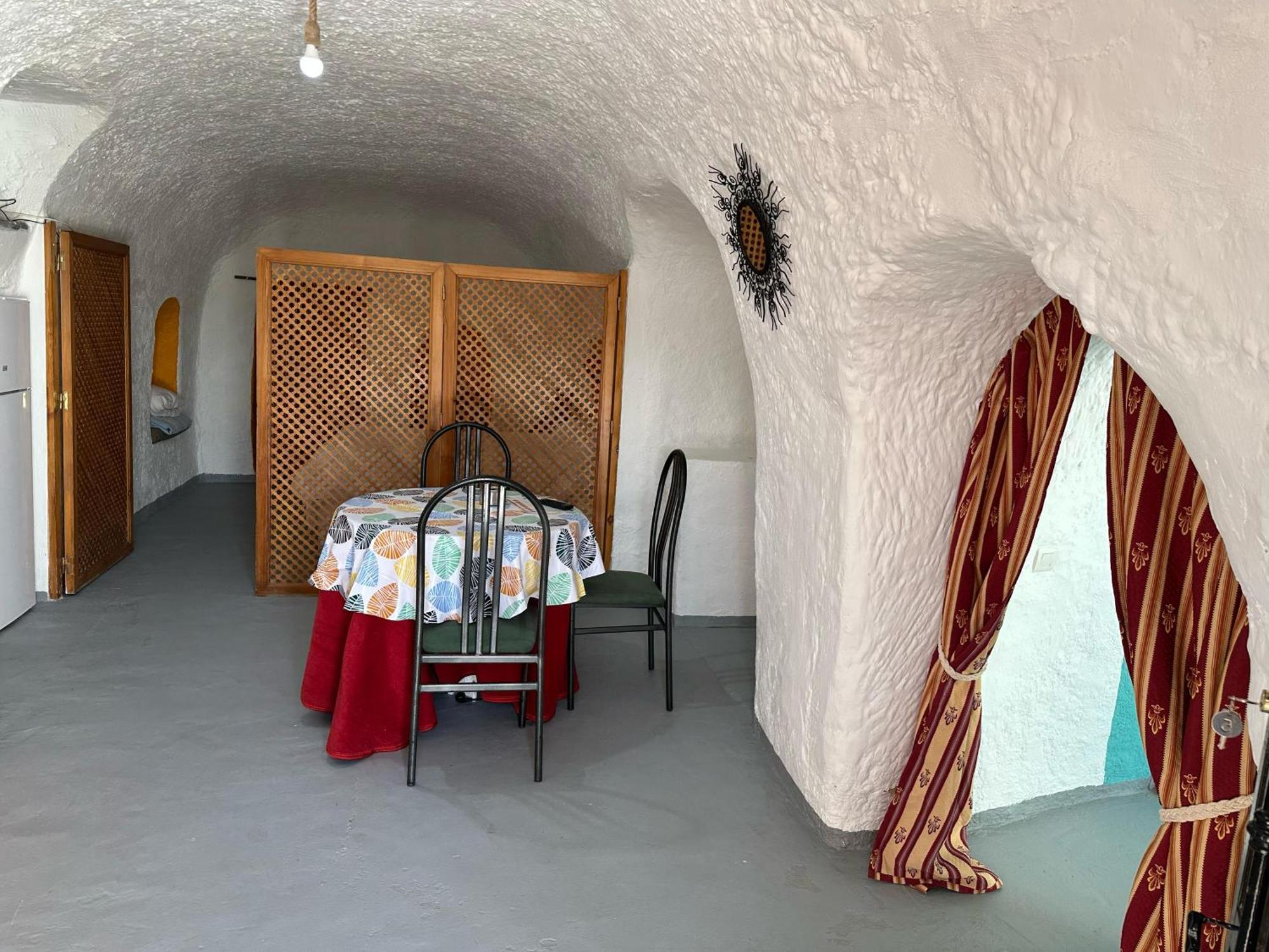 Alojamientos Cuevas Tiana El Aljibete Exteriér fotografie